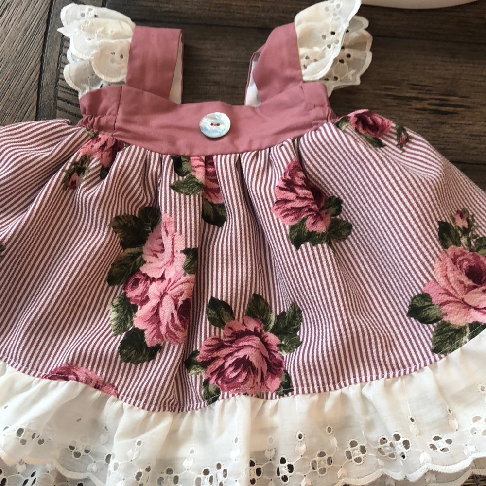 Gorgeous floral spring dress